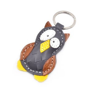 Handcrafted Owl-Shaped Leather Keychain, Owl Lover Gift Idea, Gift for teacher, New Driver Gift Idea, Gift for New Homeowner