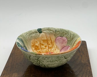 Fitz and Floyd small bowl with ‘relief’ vegetables