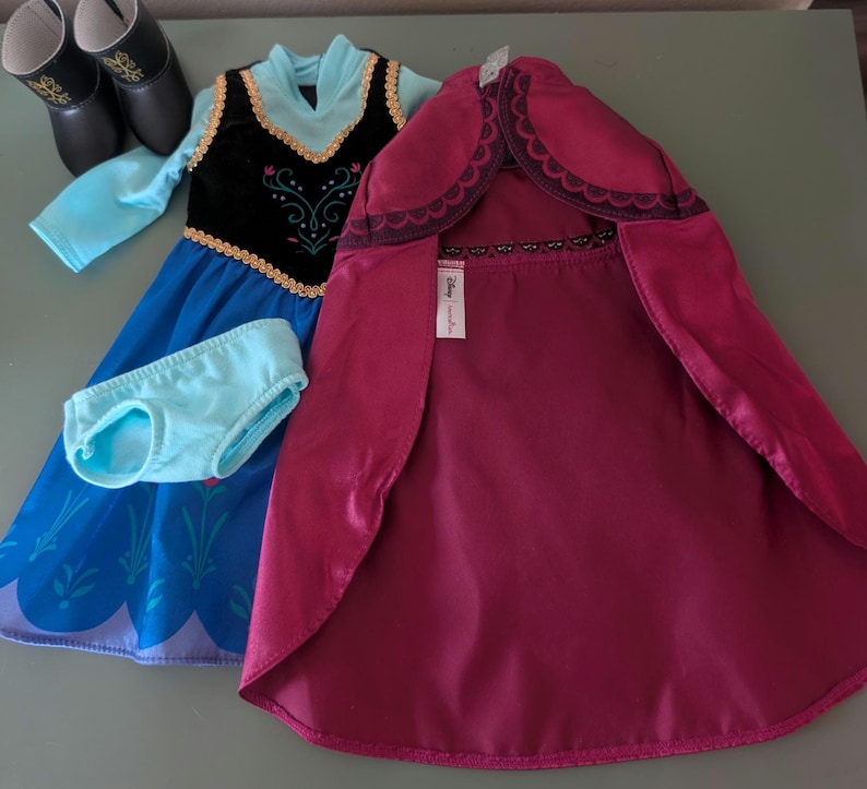 American girl doll fozen Anna's complete outfit image 1