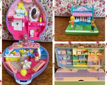 Miniature House Ornament Mushroom Cottagecore Cute Whimsical Vintage Mouse Flowershop Open Hinge To see Inside Polly Pocket Style