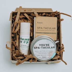 Eco-Friendly Spa Gift Box: Mini Soap, Lotion Bar & Lip Balm