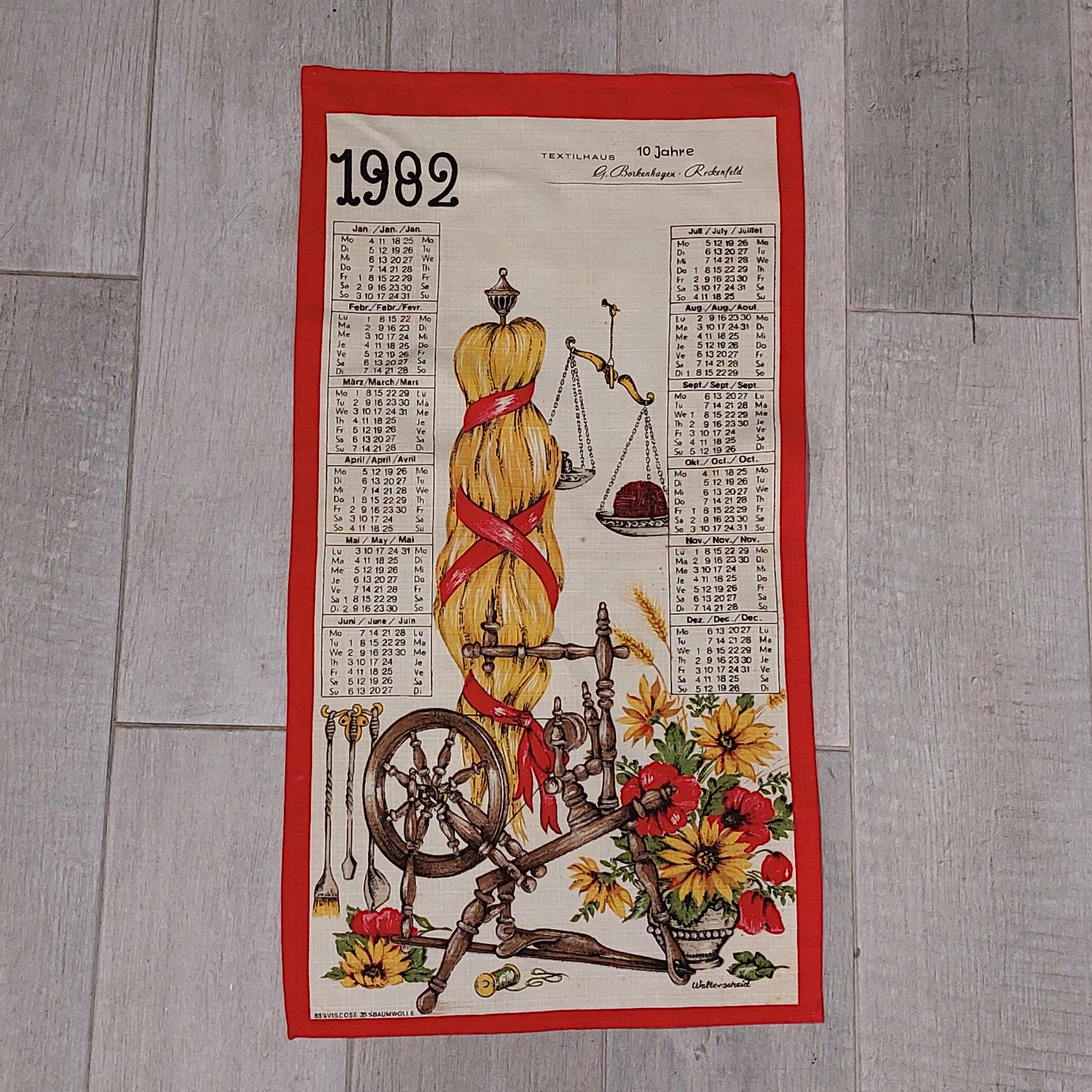 1982 fabric calendar - Etsy 日本
