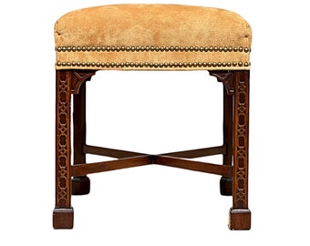 Hickory Furniture Edwardian Chinese Chippendale Ottoman