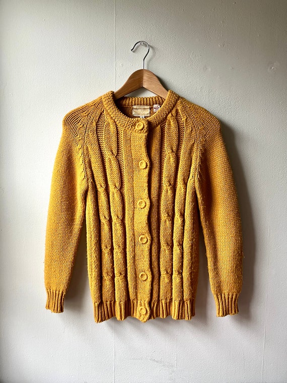 Mustard cardigan Gem