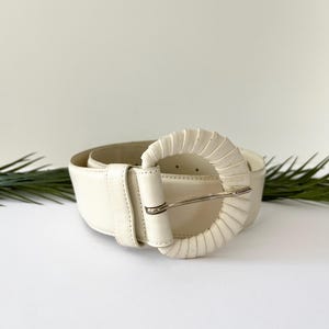 Vintage 1980s White Leather Chunky Belt