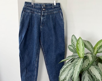 Vintage Lee Pleated Mom Jeans 32x31
