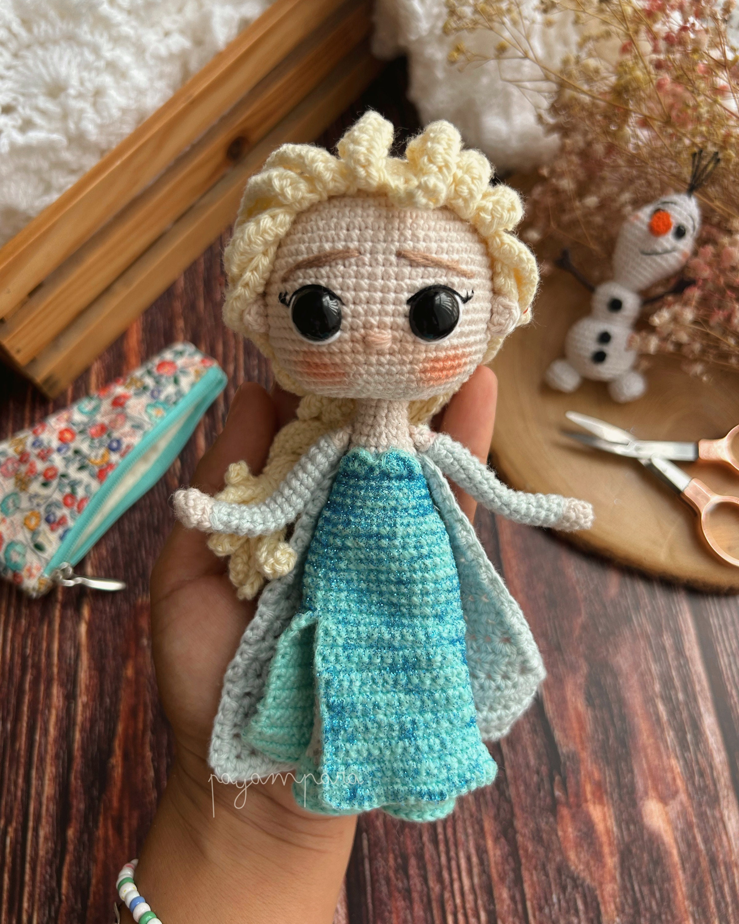 Elsa FROZEN – Amigurumi Pattern – Doc PDF - Esp/eng - Etsy New Zealand, image size:2400x3000