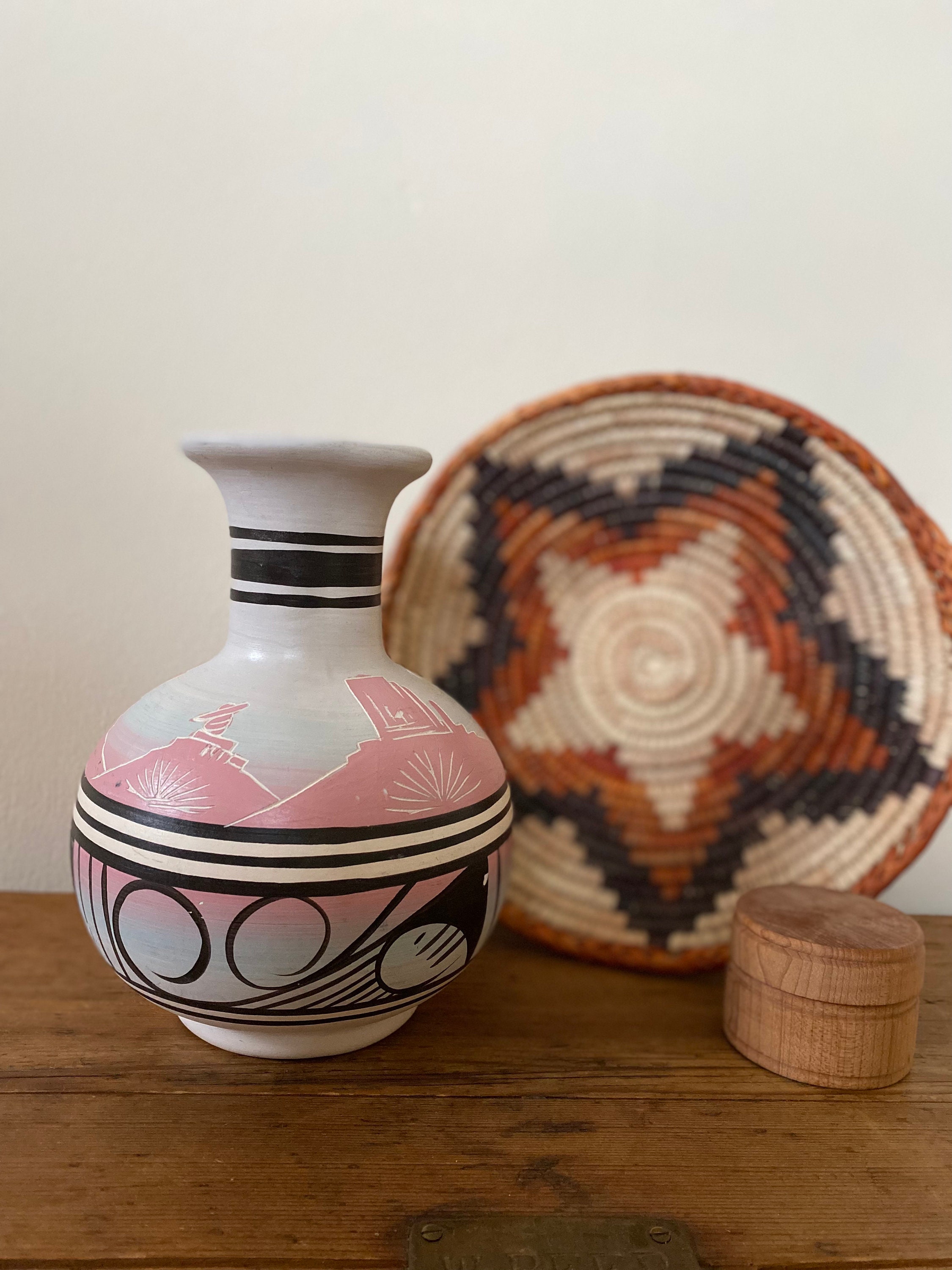 Vintage Handbemalte Native American Pottery Vase Etsy