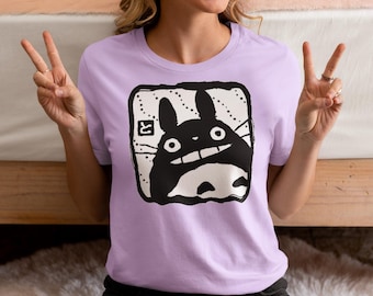 Totoro Graphic Tee, Totoro t, Süßes Tier Top, Geschenk für Totoro Fans, Anime t, Anime T-Shirt