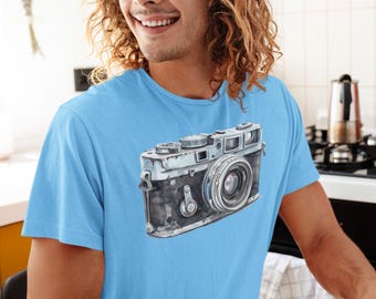 camera shirt, film camera, Vintage Camera Graphic Tee, Photography Gift, Retro Camera Design, gift for photographer, camera t-shirt