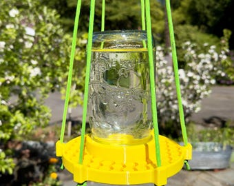 Hanging Bee Feeder for Wide Mouth Mason Jar