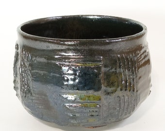 Matcha chawan. Handmade teabowl. Stoneware studio pottery.