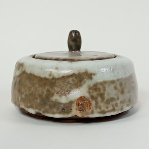 Ceramic Tea jar. Studio Pottery Conteiner. Tea Caddy.
