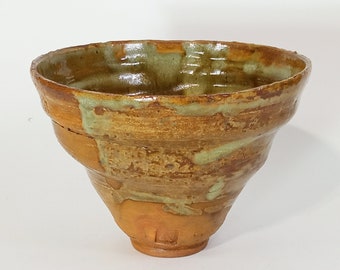 Matcha chawan. Handmade tea bowl. Studio pottery ceramics