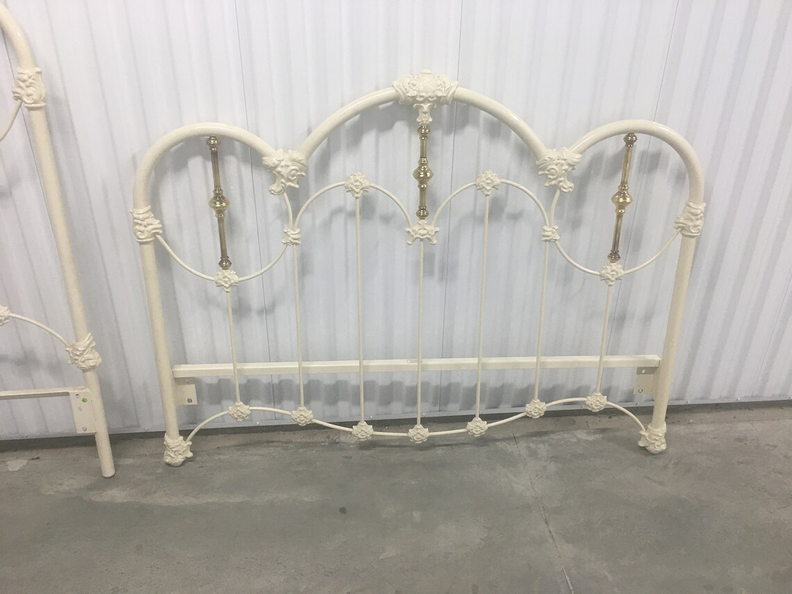 French Country Vintage FULL Iron Bed - Etsy