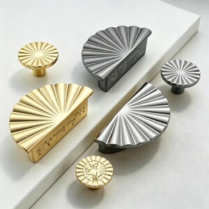 Tiradores y pomos personalizados en forma de abanico para cajones, herrajes dorados para armarios, tiradores semicirculares únicos para cajones, armarios, cómodas y roperos.