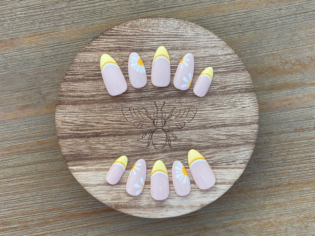 Sunflower Daisy Cottagecore Press on Nails - Etsy