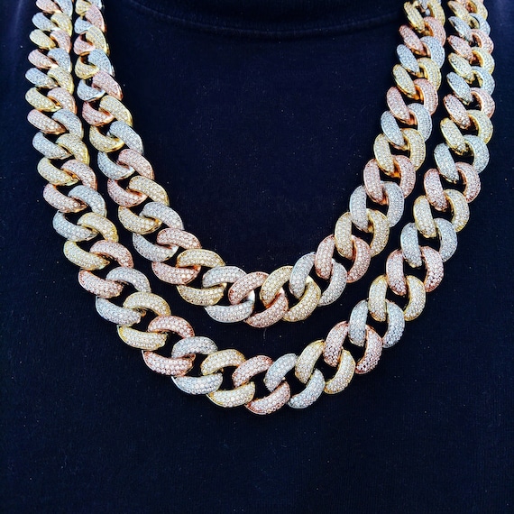 Cuban link necklace with diamonds outlet