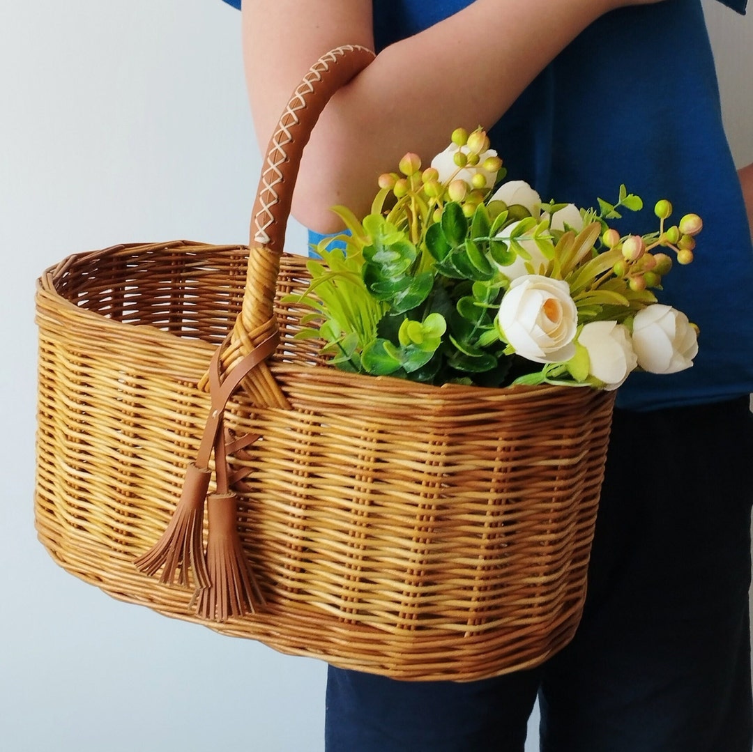 Small Picnic Basket. Picnic Basket for a Child. Basket for a Etsy Canada