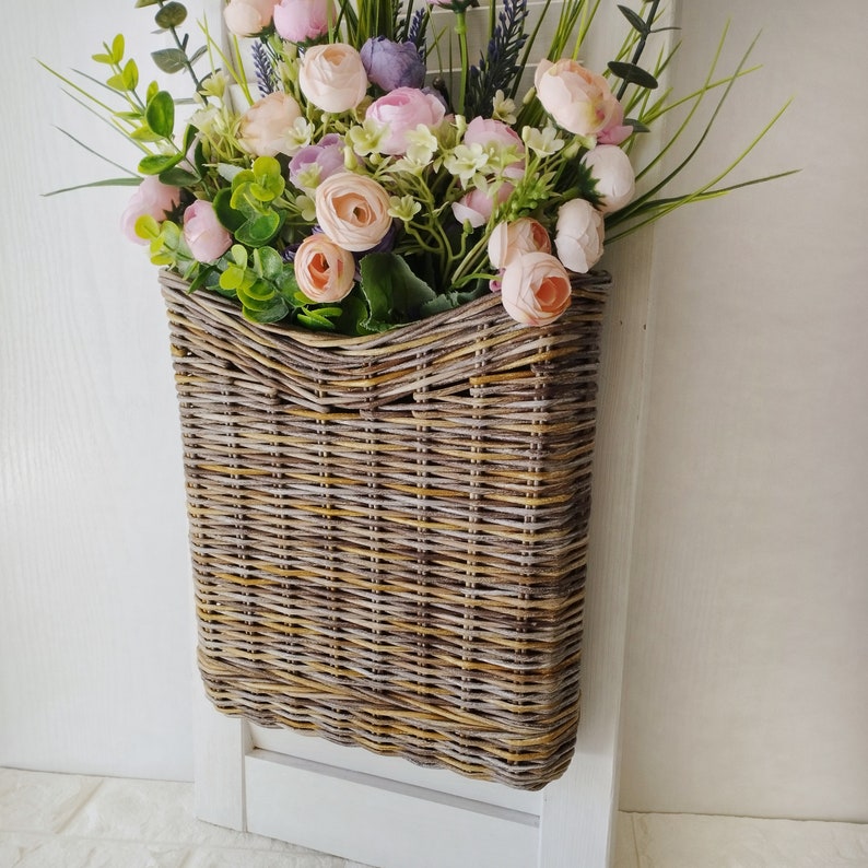 Basket on the door for flowers. Rectangular flat flower basket. Wicker basket in natural color, front door decoration. Hanging basket . image 6