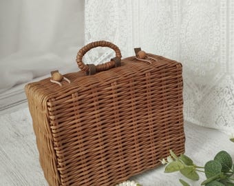 PANIER PIQUE NIQUE en osier EUR 60,00 - FR
