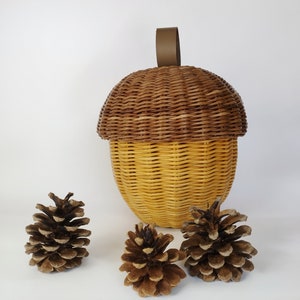 Wicker acorn decor for a children's room. Storage box for children's room. Box nut, acorn. Props for children's photography. Present. image 8