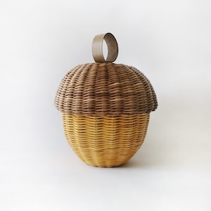 Wicker acorn decor for a children's room. Storage box for children's room. Box nut, acorn. Props for children's photography. Present. image 6