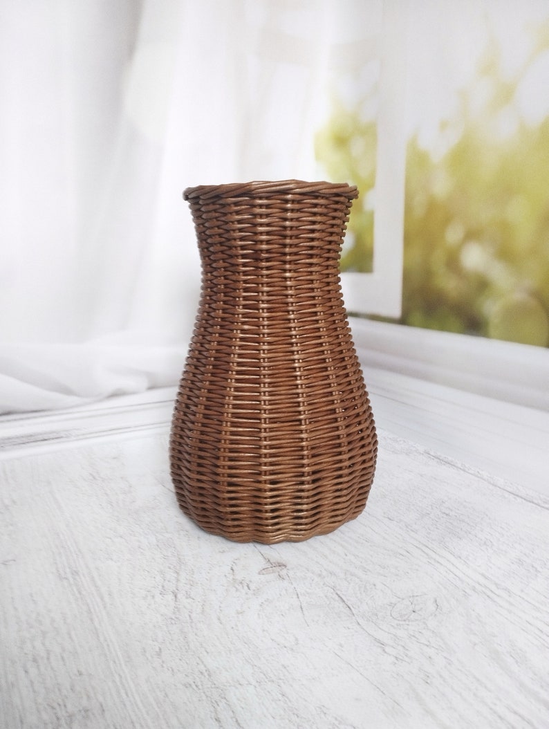 Wicker vase for flowers. Basket for artificial flowers or dried flowers. Decorative jug for home decoration. Photo props for home. image 2