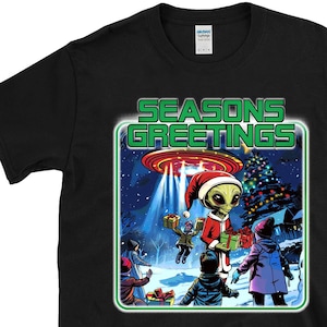 SEASONS GREETINGS - Alien santa claus UFO abduction funny holiday Christmas science fiction lover - T-Shirt