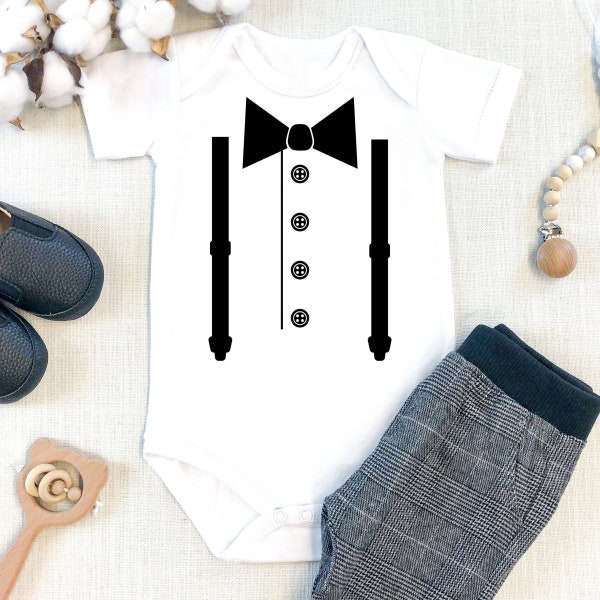 Bügelbild für Babybody oder Shirt, Festtagskleidung Upcycling / Bügelbild Fliege mit Hosenträger, Bügelbild Anzug für Baby oder Kleinkind