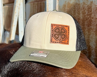Czapka z grawerowaną skórą 4-H – kremowa/czarna/loden