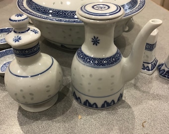 Set of 2, Vintage Chinese Blue & White rice eye soy and vinegar dispenser
