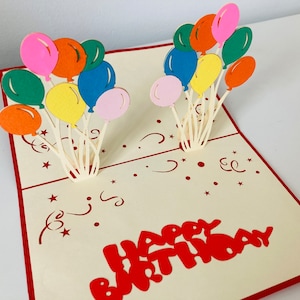 Carte de voeux pop up 3D avec ballons d'anniversaire |  joyeux anniversaire | célébration