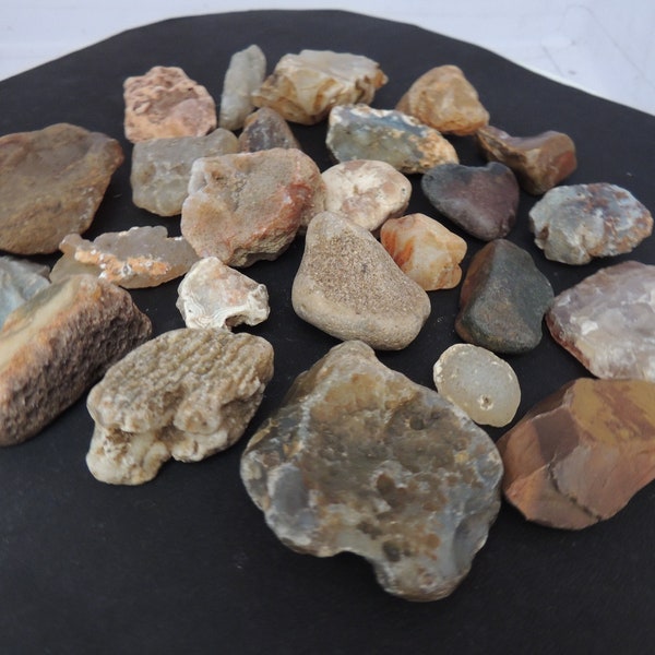 Unique River Rough Mix Stones, Pebbles for Terrarium / Aquarium stones / Lapidary Stones /Wire Wrapping / DIY Art / Wishing Stones. RRS- 4