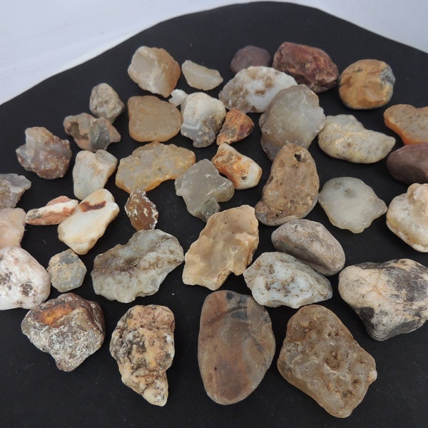 Unique River Rough Mix Stones, Pebbles for Terrarium / Aquarium stones / Lapidary Stones /Wire Wrapping / DIY Art / Wishing Stones. RRS- 2