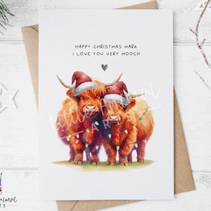 Tarjeta navideña con pareja de vacas de las Highlands • Saludo navideño personalizado para esposa y esposo • Lindos regalos de vacas para ella, él, novio, novia y prometido