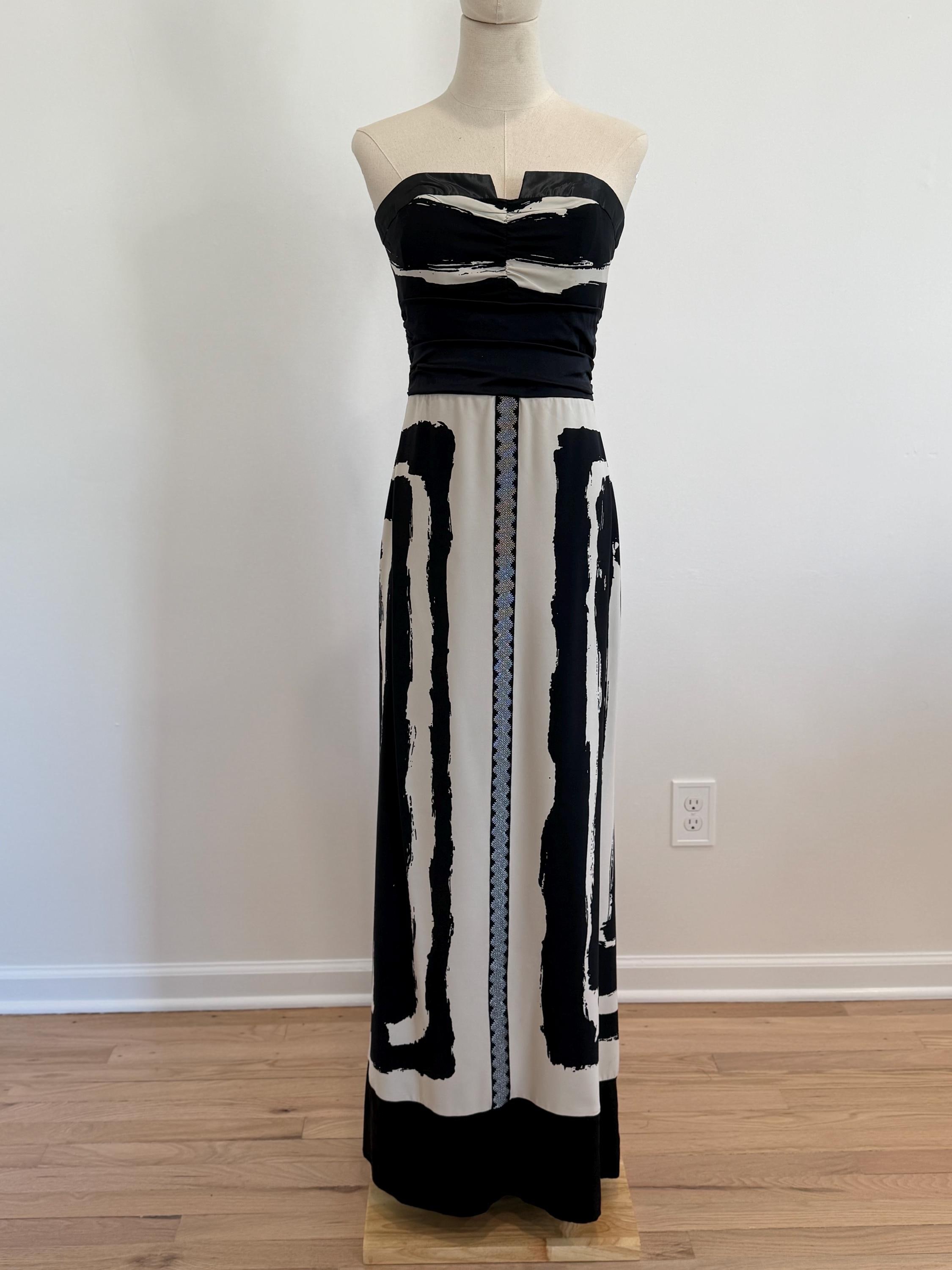 Nicole Miller Gold Label Strapless Gown Nicole Miller Gold Label Strapless Gown