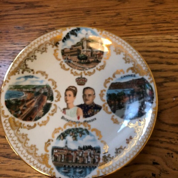 Vintage Royal souvenir platter Princess Grace Prince Rainer III Monaco collectible plate  Grace Kelly Gold Leaf Unique Gift European Royals