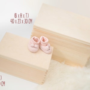 Personalisierte Erinnerungskiste für Babys mit Blumen Taufgeschenk Geburtsgeschenk Weihnachtsgeschenk für Kinder Holzkiste Bild 4