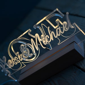 Personalisierter Schriftzug LOVE als Acryllampe Nachttischlampe Valentinstag Geschenk Hochzeitsgeschenk Bild 3