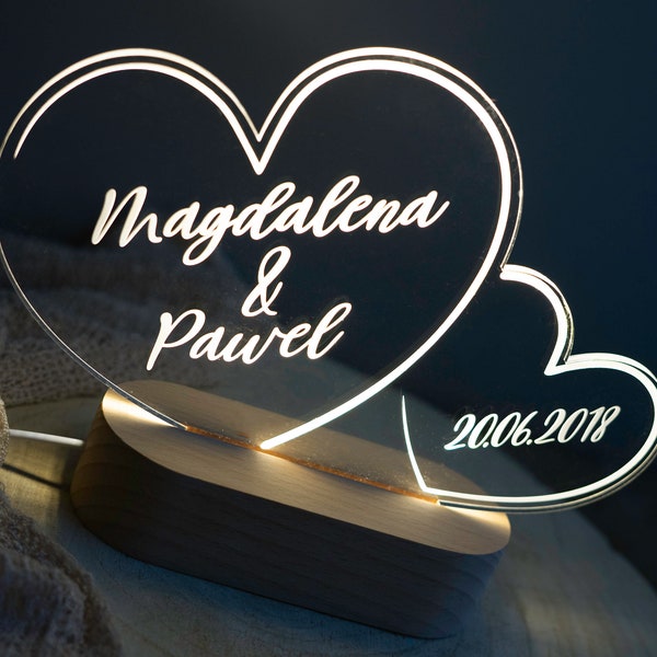 Personalisierte Acryllampe Zwei Herzen mir zwei Wunschnamen und Datum |  Nachttischlampe Valentinstag Geschenk Hochzeitsgeschenk