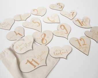 16 Meilensteinkarten aus Holz in Herzform Geburtsgeschenk Babyparty Baby Geschenk Herz Fotorequisit