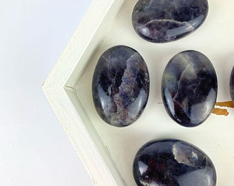 アイオライトサンストーンパームストーン、美しい天然アイオライト