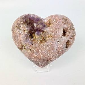 228g Medium high grade pink amethyst heart/Plastic stand included/Amethyst crystal heart/Exquisite pink amethyst/Crystal gift