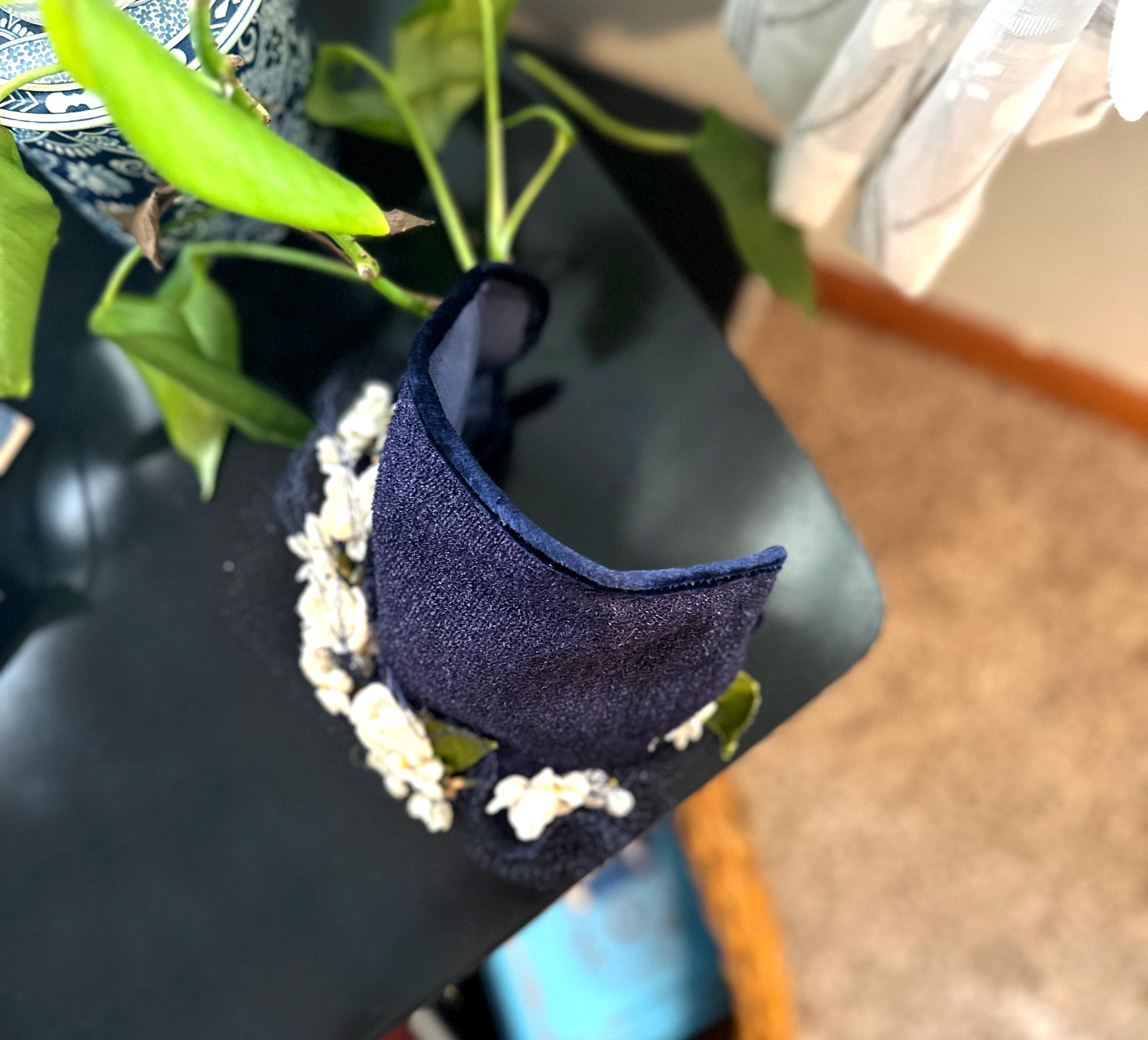 1940s Blue Suitor Pin-on Flowered Tilt Hat W/original 