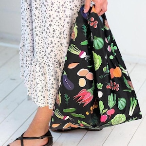 Foldable Reusable Shopping Bag: Waterproof Eco-Friendly Grocery Tote