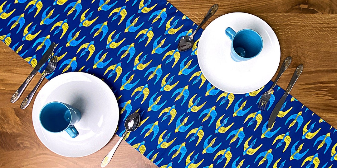 Table Cloth With Blue Birds Summer Table Runner Round Tablecloth Unique ...