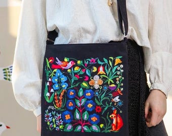 Boho Taystra Tasche, Crossbody Beutel, Handgefertigte Ethnische Canvas Tasche für Frauen, Schwarze Folk Design Schultertasche für den täglichen Gebrauch, Folk Alltagstasche