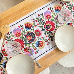Colorful Folk Art Table Linen and Napkins Set for Warm, Welcoming Interiors, Floral Table Runner, Holiday Dining Decor, Boho Dining Table