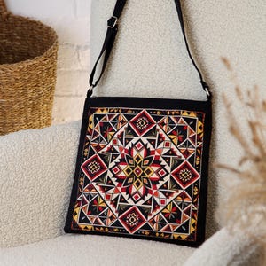 Sac fourre-tout en toile Sac Taystra ukrainien Style folk Sac pour femme unique Sac écologique avec fermeture à glissière Sac à bandoulière bohème Sac à bandoulière cadeau pour femme
